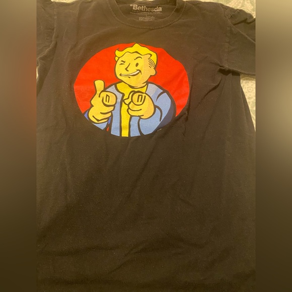 Fallout Pip-Boy Graphic T-shirt - Picture 1 of 2
